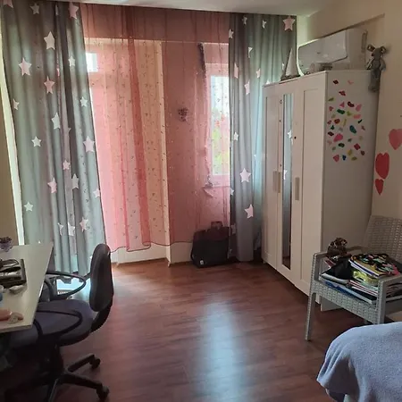 شقة 3-1квартира с бассейном в 2,5 км от моря Altinkum (Antalya)