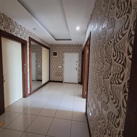 شقة 3-1квартира с бассейном в 2,5 км от моря Altinkum (Antalya)
